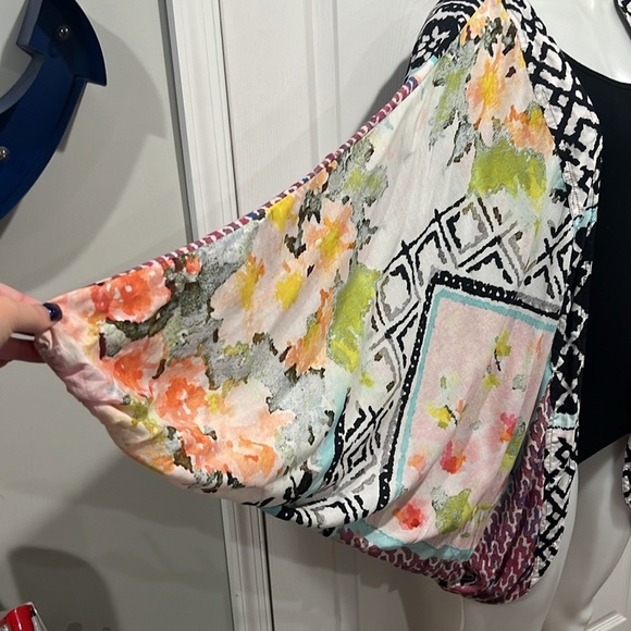 SAACHI floral modal kimono cardigan one sizee - Picture 4 of 8